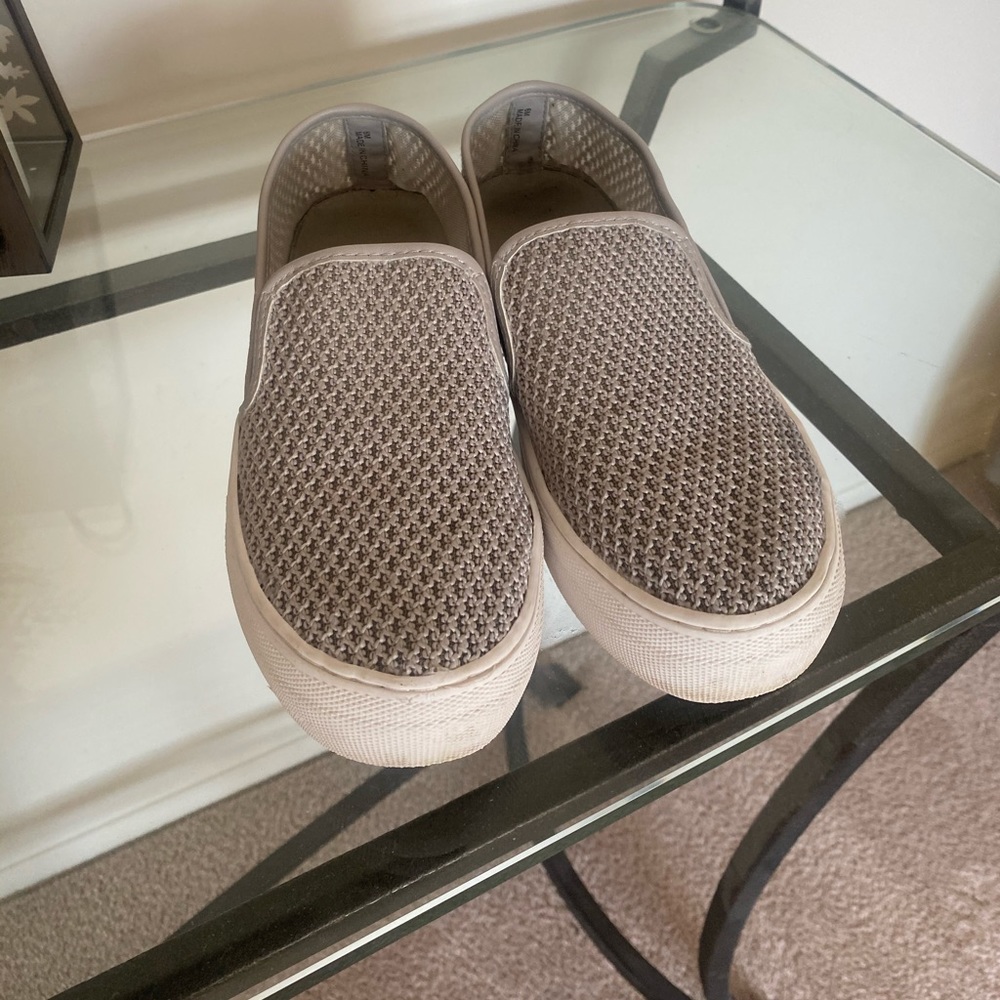 Steve Madden Mesh slip on